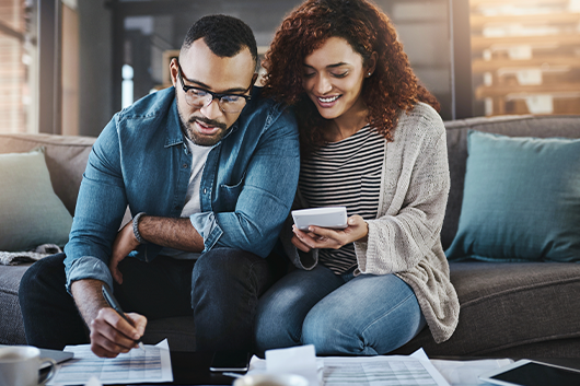 Couple doing personal finances 