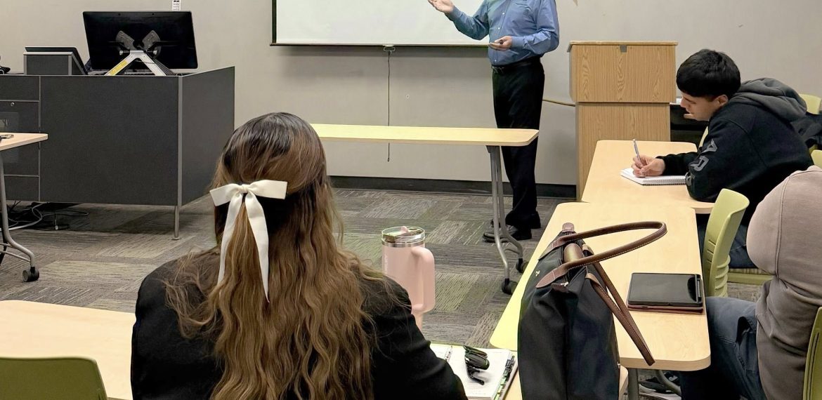 Frank Arevalo Visits UTRGV